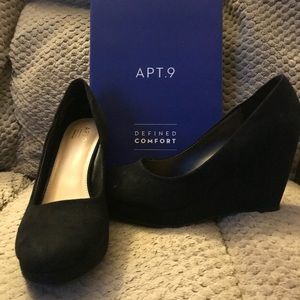 Apt 9 Black heels